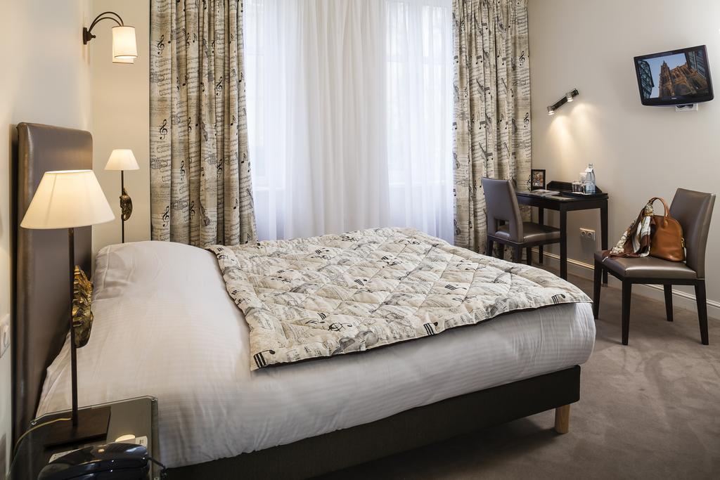 The Originals Boutique, Hotel Des Princes, Strasbourg Centre Buitenkant foto